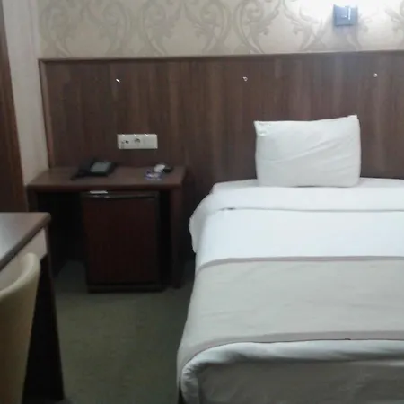 Hotel Hosta 2*