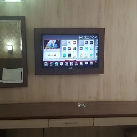 Hotel Hosta 2*